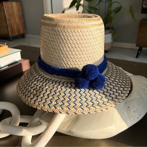 WAYUU Lifestyle Handcrafted Straw Hat with Blue Accents